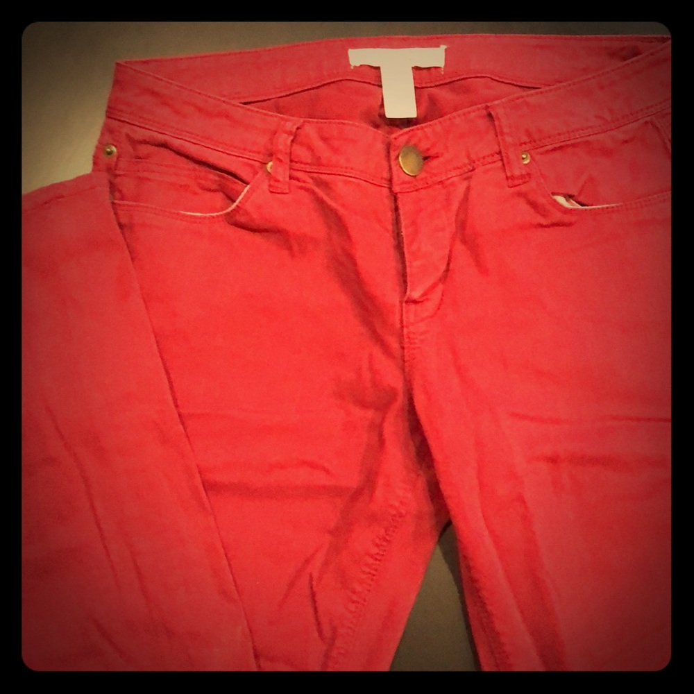 Stretchy jeans! Maroon in color.